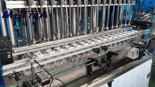 16 mondstuk schuimvloeistof vulmachine automatische zuiger