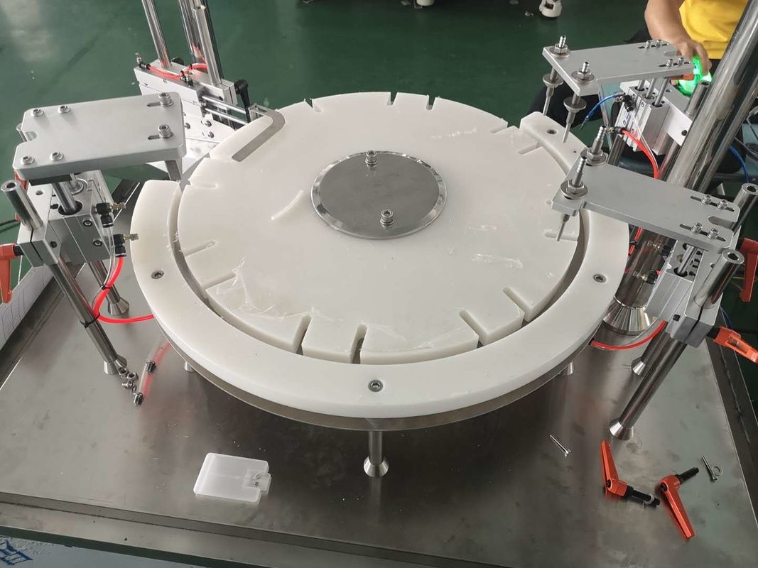Pocket Card Parfumfles Monoblock vulmachine 1500BPH Automatisch type
