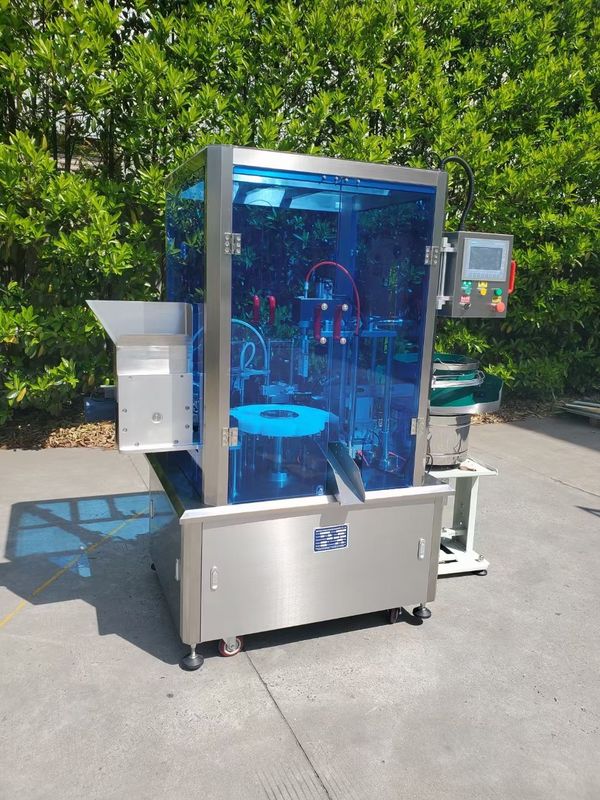 220V 50Hz 2kW Automatische Pen Sprayer Filling And Capping Machine met 1500-2000BPH en 5-50ml vulvolume